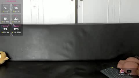 Zane Lux online show from December 14, 2025, 3:28 pm