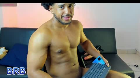 Zane Lux online show from May 3, 2026, 4:57 pm