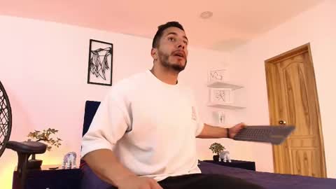 Snapshot of zanemaverick chatting on October 2, 2025, 12:23 pm zanemaverick online show from October 2, 2025, 12:23 pm