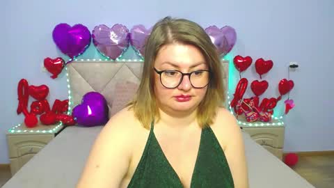 zannadreil online show from February 27, 2025, 1:48 am