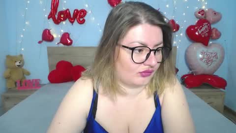 zannadreil online show from March 1, 2025, 8:42 pm