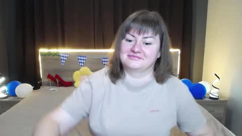 zannadreil online show from October 6, 2025, 6:05 pm