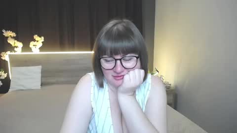 zannadreil online show from May 1, 2026, 6:23 pm