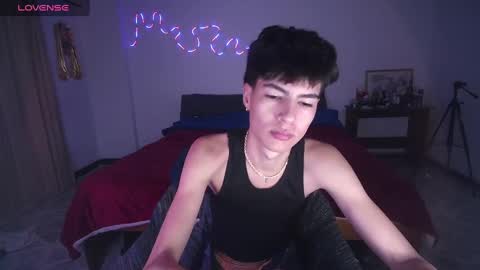 Snapshot of zanty2308 chatting on February 8, 2025, 2:47 am Tiiago Mallz online show from February 8, 2025, 2:47 am