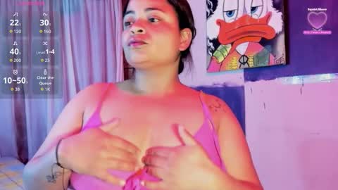 Snapshot of zaphyra18 chatting on December 16, 2025, 3:22 am Zaphyra online show from December 16, 2025, 3:22 am