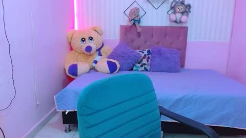 Zara online show from December 21, 2025, 11:50 am