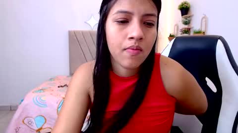 Snapshot of zara_cute18 chatting on June 15, 2026, 12:18 pm Zara online show from June 15, 2026, 12:18 pm