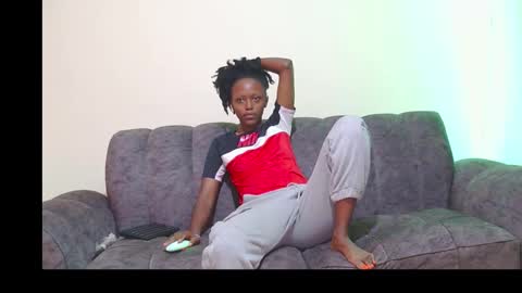 nicky online show from December 18, 2025, 10:43 am