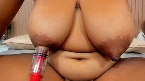 Snapshot of zara_lopez chatting on September 18, 2025, 11:45 am zara lopez online show from September 18, 2025, 11:45 am