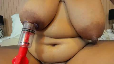 Snapshot of zara_lopez chatting on May 9, 2026, 7:19 pm zara lopez online show from May 9, 2026, 7:19 pm