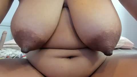 Snapshot of zara_lopez chatting on July 22, 2026, 7:16 pm zara lopez online show from July 22, 2026, 7:16 pm