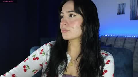 Snapshot of zaradames_ chatting on November 16, 2025, 2:28 am zaradames_ online show from November 16, 2025, 2:28 am