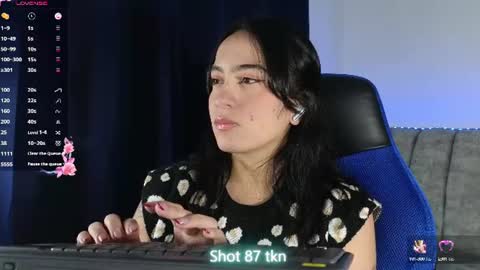 Snapshot of zaradames_ chatting on June 27, 2026, 5:01 am zaradames_ online show from June 27, 2026, 5:01 am