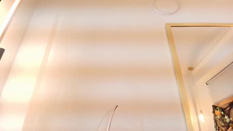 Snapshot of zarah_andrews chatting on October 14, 2025, 12:17 pm Zarah Andrews online show from October 14, 2025, 12:17 pm