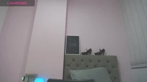 Snapshot of zarah_torres chatting on December 7, 2024, 4:47 pm Zarah online show from December 7, 2024, 4:47 pm