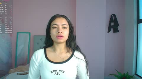 Snapshot of zarah_torres chatting on January 7, 2025, 1:14 pm Zarah online show from January 7, 2025, 1:14 pm