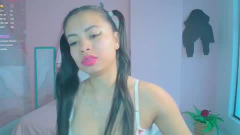 Snapshot of zarah_torres chatting on February 17, 2025, 6:15 pm Zarah online show from February 17, 2025, 6:15 pm