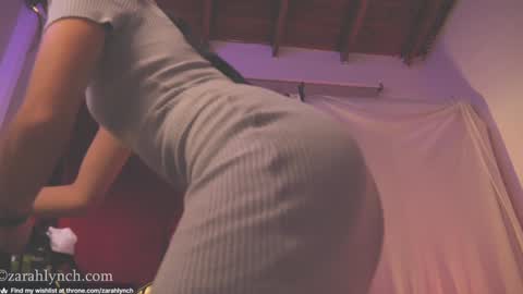 Snapshot of zarahlynch chatting on December 6, 2024, 12:12 am Miss Lynch Next show 2911 online show from December 6, 2024, 12:12 am