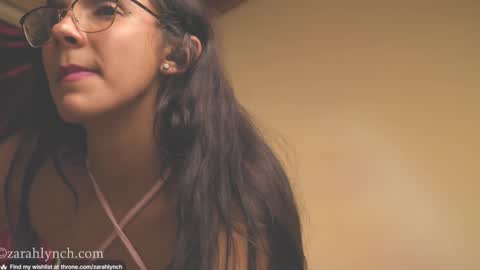 Snapshot of zarahlynch chatting on December 8, 2024, 11:40 pm Miss Lynch Next show 2911 online show from December 8, 2024, 11:40 pm