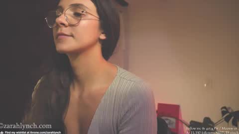 Snapshot of zarahlynch chatting on March 8, 2025, 2:34 am Miss Lynch Next show 2911 online show from March 8, 2025, 2:34 am