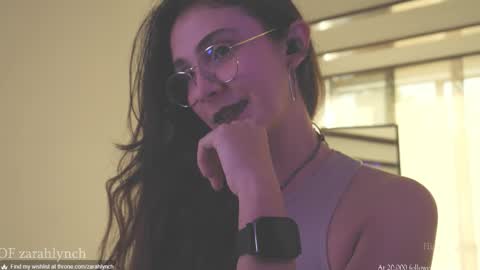 Snapshot of zarahlynch chatting on October 27, 2025, 9:08 pm Miss Lynch Next show 2911 online show from October 27, 2025, 9:08 pm