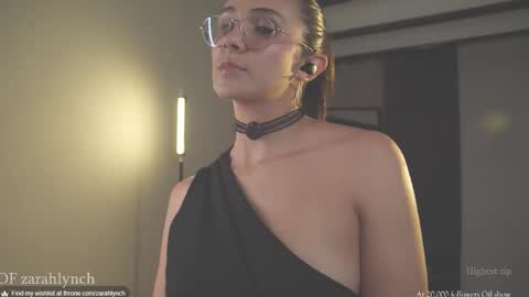 Snapshot of zarahlynch chatting on November 11, 2025, 11:05 pm Miss Lynch Next show 2911 online show from November 11, 2025, 11:05 pm