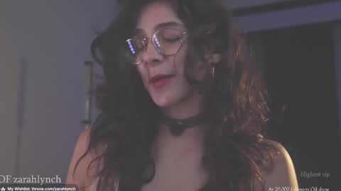 Snapshot of zarahlynch chatting on December 1, 2025, 1:21 am Miss Lynch Next show 2911 online show from December 1, 2025, 1:21 am