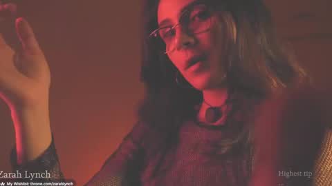Snapshot of zarahlynch chatting on April 24, 2026, 2:58 am Miss Lynch Next show 2911 online show from April 24, 2026, 2:58 am