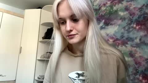 zaramontel online show from March 14, 2026, 10:53 am