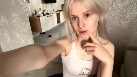 zaramontel online show from March 20, 2026, 7:13 am