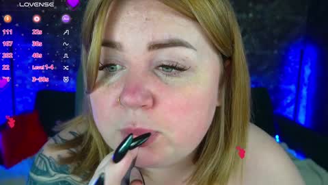 Snapshot of zarareign_ chatting on January 16, 2025, 3:56 am Lola online show from January 16, 2025, 3:56 am