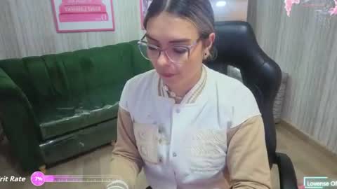 Snapshot of zarcasutra_t chatting on June 11, 2026, 12:36 pm Isabella online show from June 11, 2026, 12:36 pm