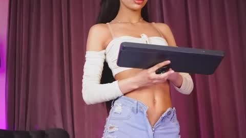 Snapshot of zariaavera chatting on May 10, 2026, 6:18 am zariaavera online show from May 10, 2026, 6:18 am