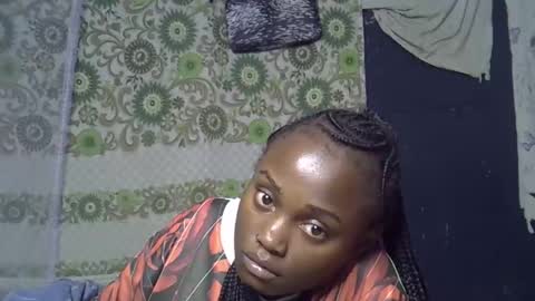 zarinamarlin online show from April 23, 2026, 7:16 pm