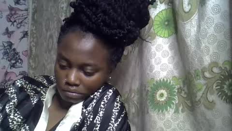 Snapshot of zarinamarlin chatting on July 18, 2026, 8:07 am zarinamarlin online show from July 18, 2026, 8:07 am