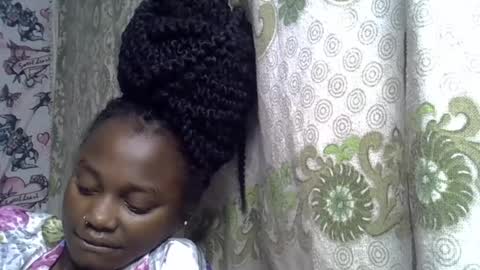 Snapshot of zarinamarlin chatting on July 20, 2026, 6:17 am zarinamarlin online show from July 20, 2026, 6:17 am
