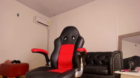 Zasha online show from January 18, 2026, 10:35 pm