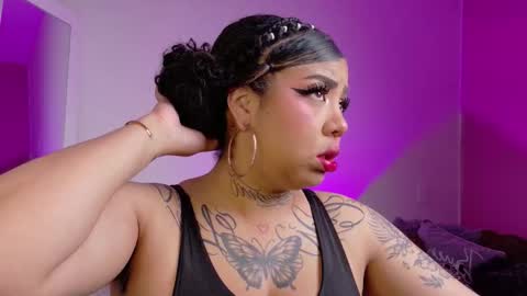 zaya_1 online show from February 21, 2026, 12:17 pm