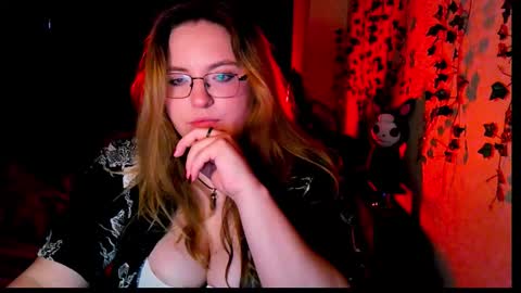 Snapshot of zayarush chatting on October 25, 2025, 12:02 pm zayarush online show from October 25, 2025, 12:02 pm