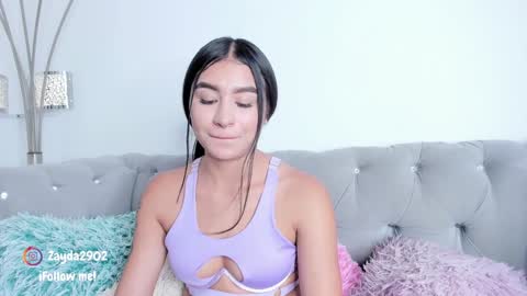 Snapshot of zayda_ chatting on January 23, 2025, 7:18 pm Zayda online show from January 23, 2025, 7:18 pm