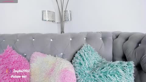 Snapshot of zayda_ chatting on February 3, 2025, 7:10 pm Zayda online show from February 3, 2025, 7:10 pm