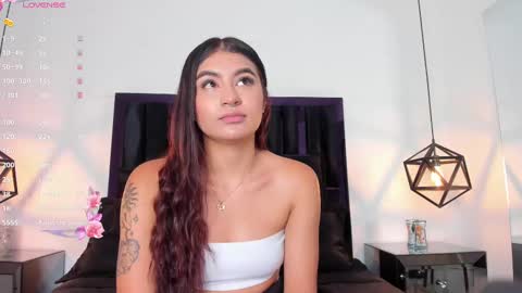 Snapshot of zayda_ chatting on February 10, 2025, 11:57 am Zayda online show from February 10, 2025, 11:57 am