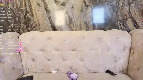 Snapshot of zayda_ chatting on February 25, 2025, 7:25 pm Zayda online show from February 25, 2025, 7:25 pm