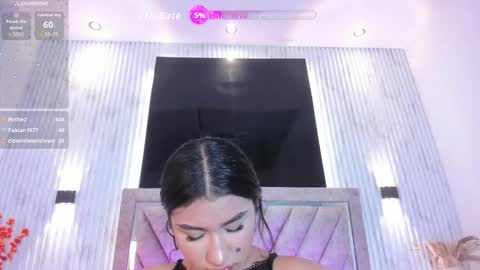 Snapshot of zayda_ chatting on November 4, 2025, 7:46 pm Zayda online show from November 4, 2025, 7:46 pm