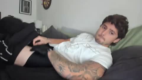 Zay lanez online show from January 3, 2025, 8:01 pm