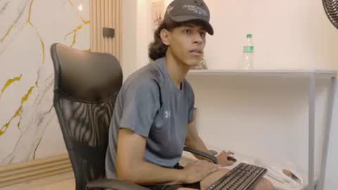 Zayn online show from July 20, 2026, 6:54 pm