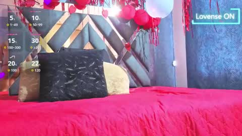 ZAYN MAXIMOFF online show from February 17, 2026, 12:23 pm