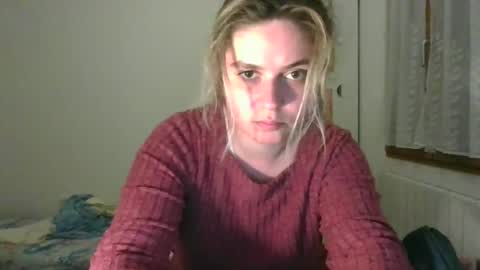 zazbella online show from March 7, 2026, 10:40 pm