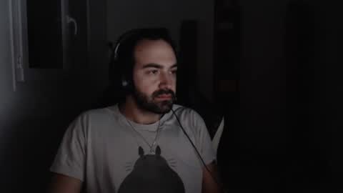 Snapshot of zazou3113 chatting on January 6, 2025, 9:22 pm Grizzly Bear online show from January 6, 2025, 9:22 pm