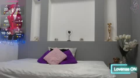 Karolyne online show from November 29, 2025, 11:02 am